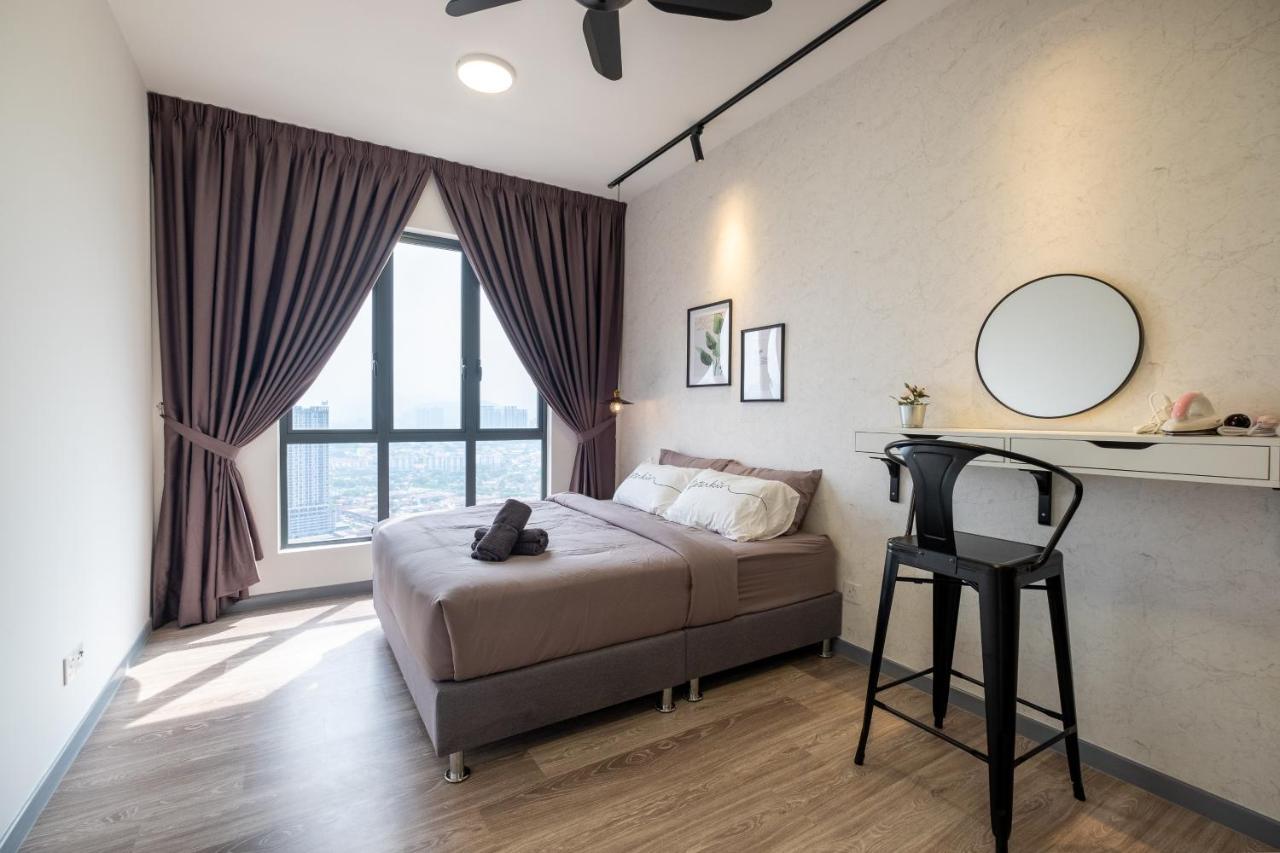 Contemporary United Point 6 Pax 现代风格 Desa Park & Mont Kiara Leilighet Kuala Lumpur Eksteriør bilde