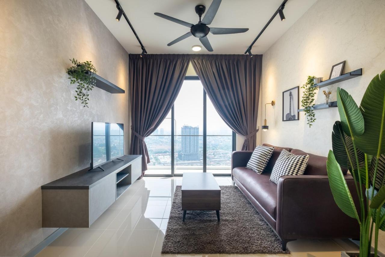 Contemporary United Point 6 Pax 现代风格 Desa Park & Mont Kiara Leilighet Kuala Lumpur Eksteriør bilde