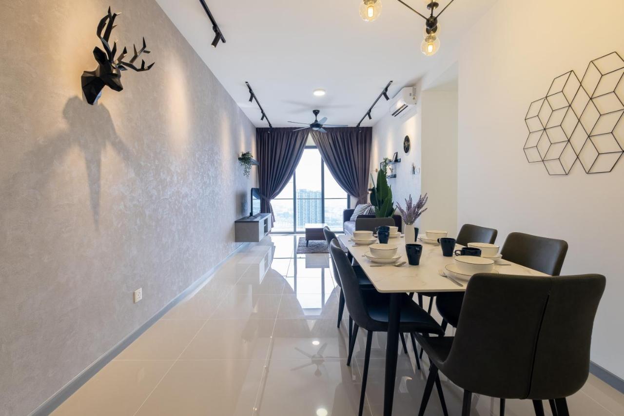 Contemporary United Point 6 Pax 现代风格 Desa Park & Mont Kiara Leilighet Kuala Lumpur Eksteriør bilde